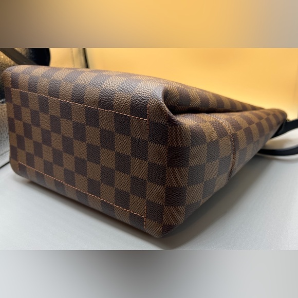 Sold. Authentic Louis Vuitton Belmont PM - Picture 5 of 8